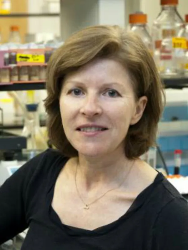 Dr. Amanda Simcox
